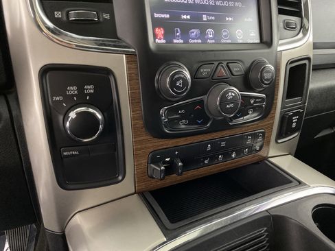 Used 2017 RAM 2500 Laramie w/ Sport Appearance Group AWD/4WD image 31