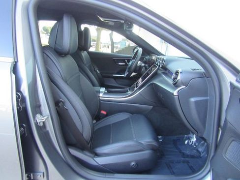 Used 2023 Mercedes-Benz C 300 Sedan image 22