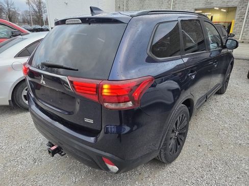 Used 2020 Mitsubishi Outlander LE image 5
