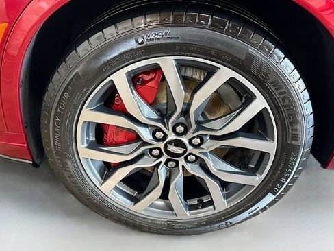Used 2023 Cadillac XT6 Sport AWD/4WD image 34