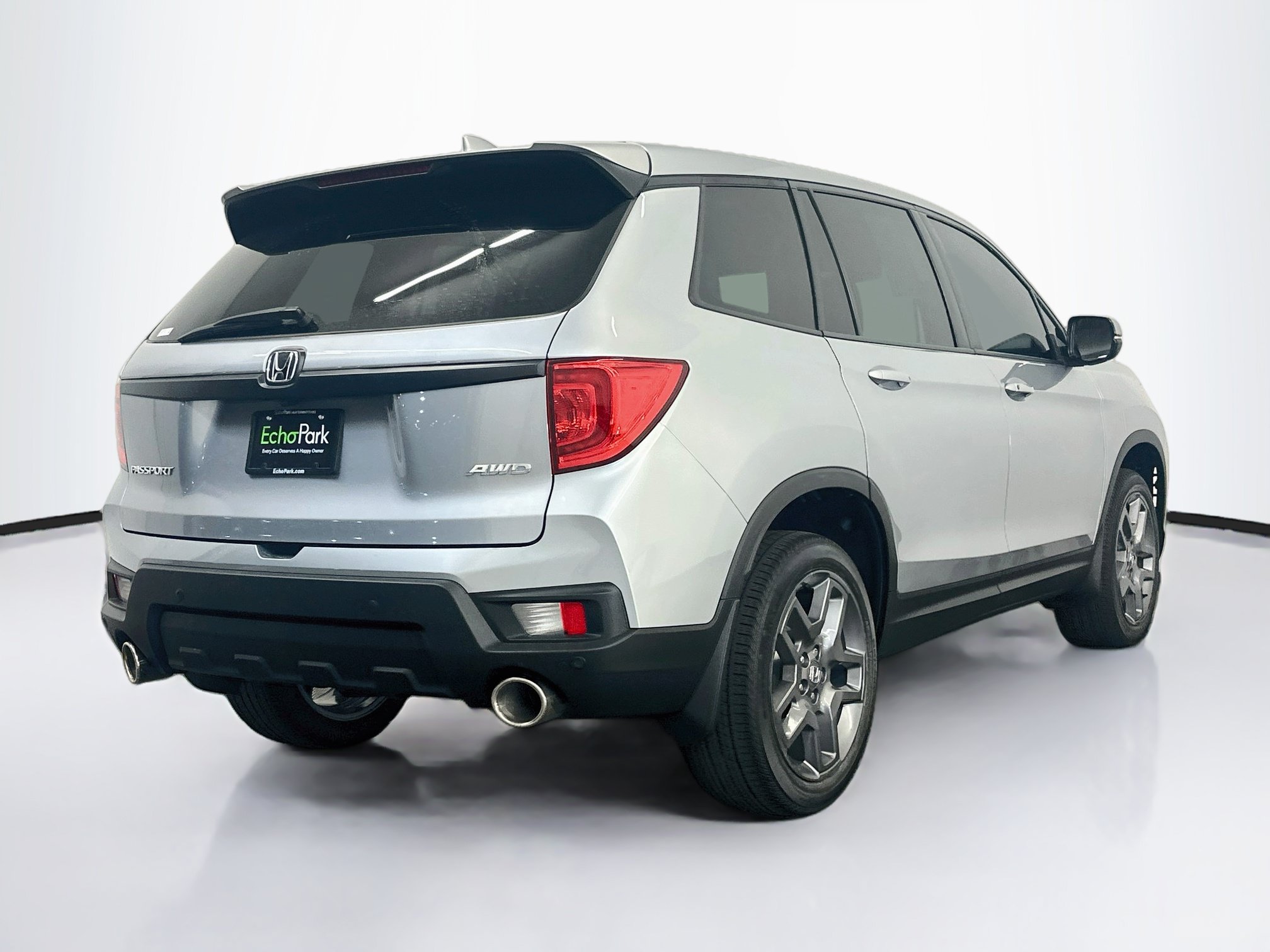 Used 2023 Honda Passport EX-L image 9