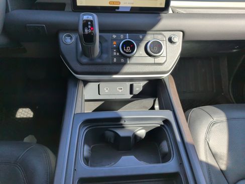 Used 2024 Land Rover Defender 110 S AWD/4WD image 29