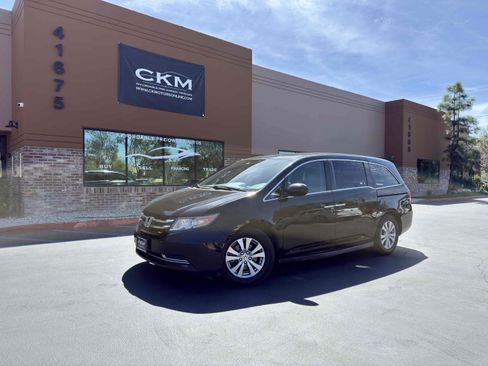 Used 2016 Honda Odyssey EX-L image 2