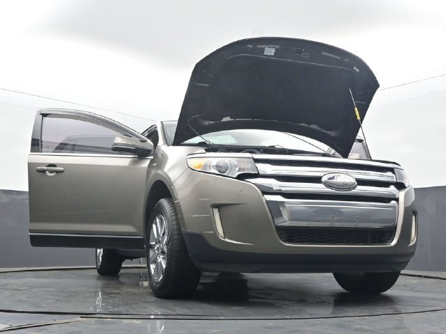 Used 2014 Ford Edge Limited w/ Driver Entry Package AWD/4WD image 29