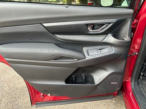 Used 2025 Subaru Ascent Bronze Edition image 24