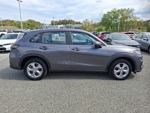 Certified 2023 Honda HR-V LX image 7