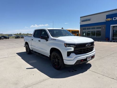 Used 2023 Chevrolet Silverado 1500 RST w/ Redline Edition AWD/4WD image 8