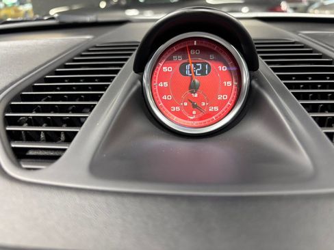 Used 2016 Porsche 911 Targa 4 GTS AWD/4WD image 10
