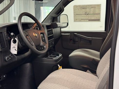 New 2025 Chevrolet Express 2500 Extended w/ Driver Convenience Package image 18