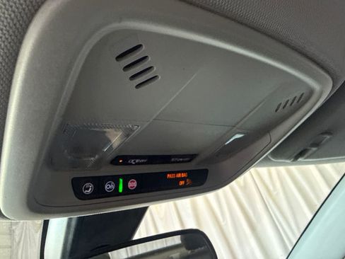 Used 2022 Chevrolet Malibu LT FWD image 25