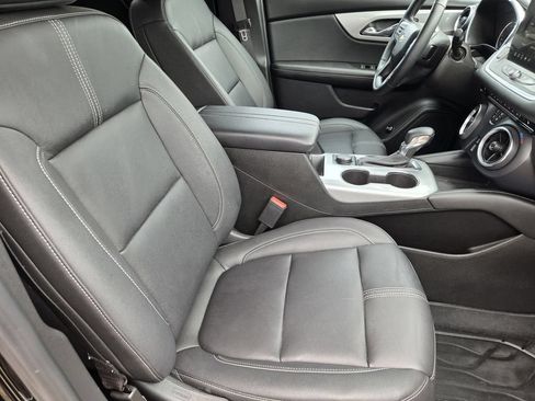 Used 2024 Chevrolet Blazer LT FWD image 13