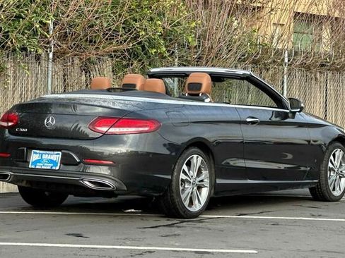 Used 2022 Mercedes-Benz C 300 C 300 2D Convertible image 3