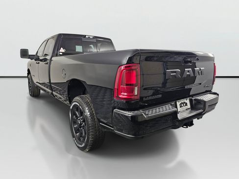 New 2026 RAM 2500 Laramie AWD/4WD image 6