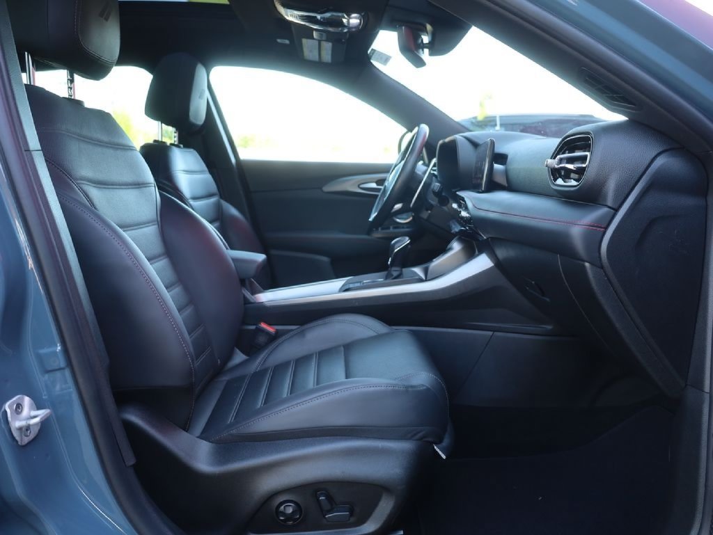 Used 2025 Dodge Hornet R/T w/ R/T Plus Package AWD/4WD image 11