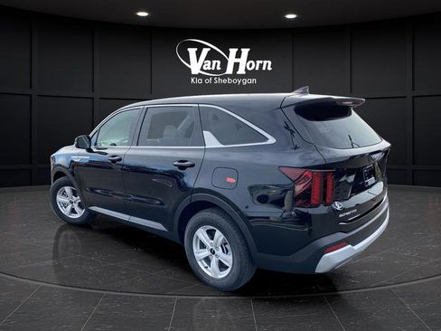New 2026 Kia Sorento LX image 3