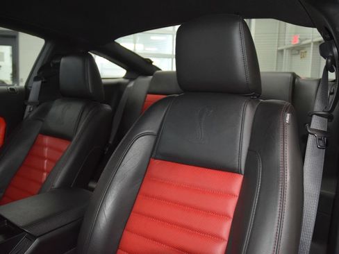 Used 2009 Ford Mustang Shelby GT500 RWD image 46