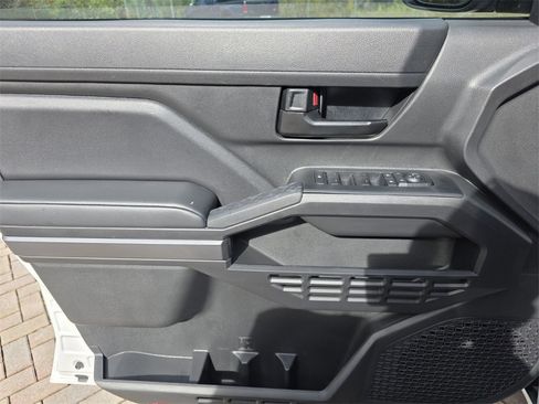 Certified 2025 Toyota Tacoma SR5 image 26