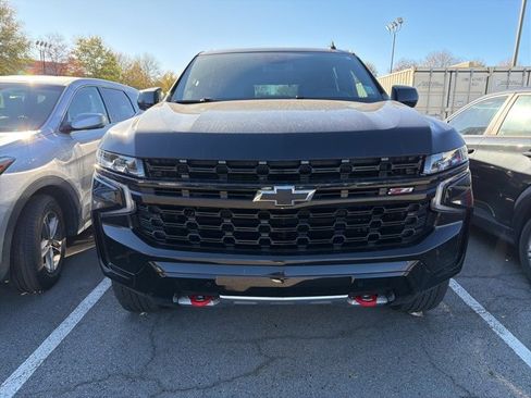 Used 2023 Chevrolet Tahoe Z71 image 2