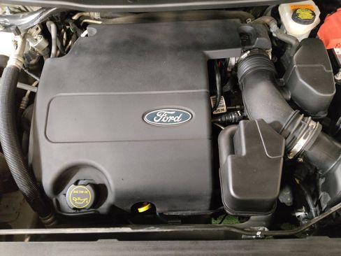 Used 2014 Ford Explorer XLT w/ Equipment Group 202A image 30