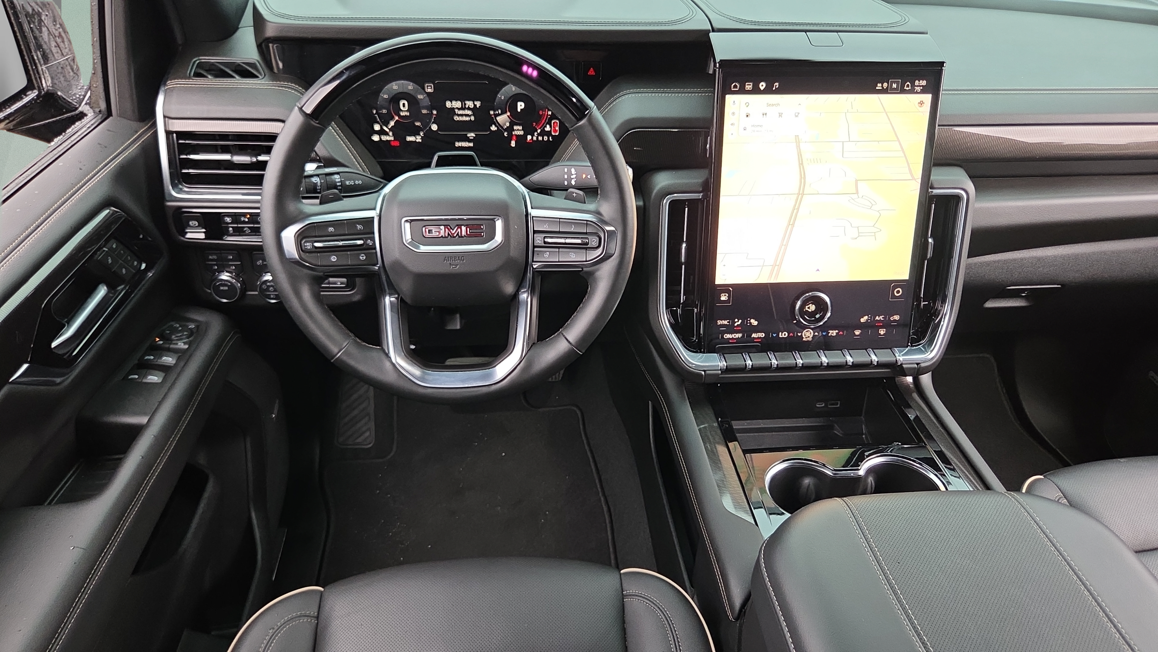 Used 2025 GMC Yukon Elevation AWD/4WD image 12