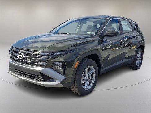 New 2026 Hyundai Tucson SE image 3