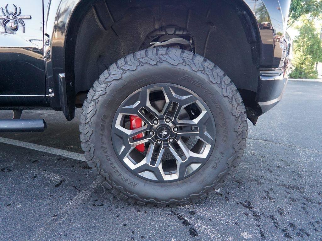 Used 2020 Chevrolet Silverado 1500 RST AWD/4WD image 12