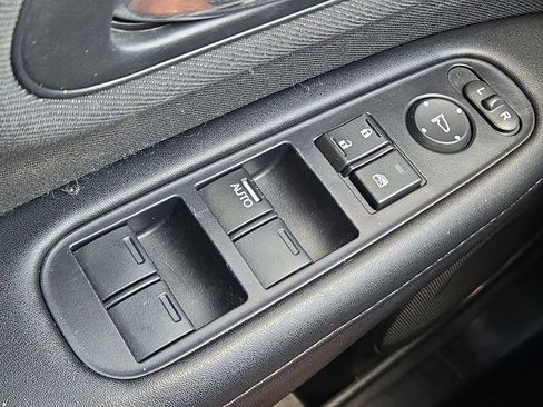 Certified 2019 Honda HR-V Sport image 30