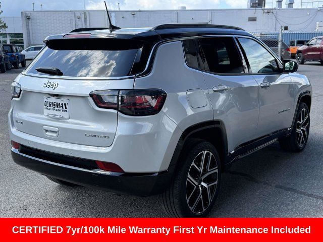 Used 2025 Jeep Compass Limited w/ Elite Group AWD/4WD image 3