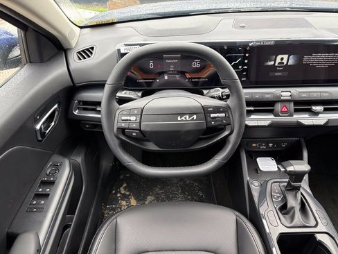 New 2026 Kia K4 EX FWD image 16