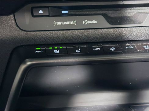 Used 2019 Lexus UX 200 FWD image 24