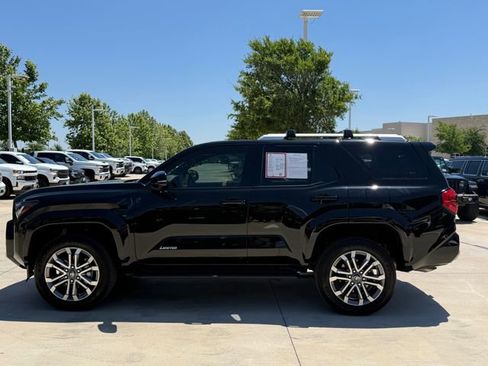 Used 2026 Toyota 4Runner Limited AWD/4WD image 8
