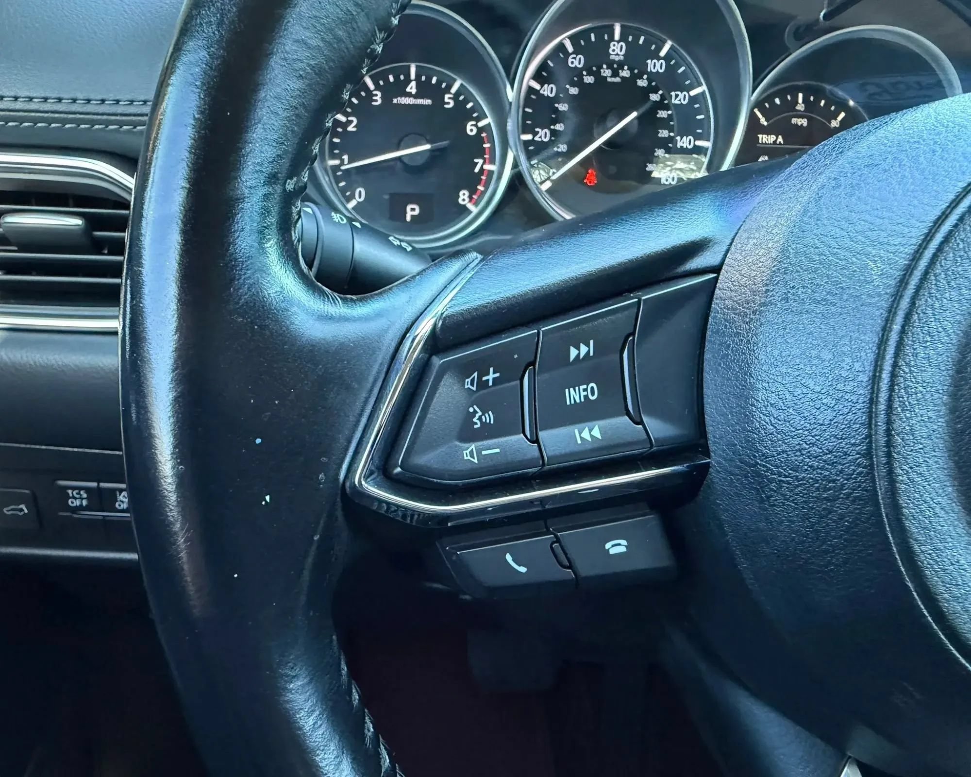 Used 2018 MAZDA CX-5 Touring w/ Preferred Equipment Package FWD image 26