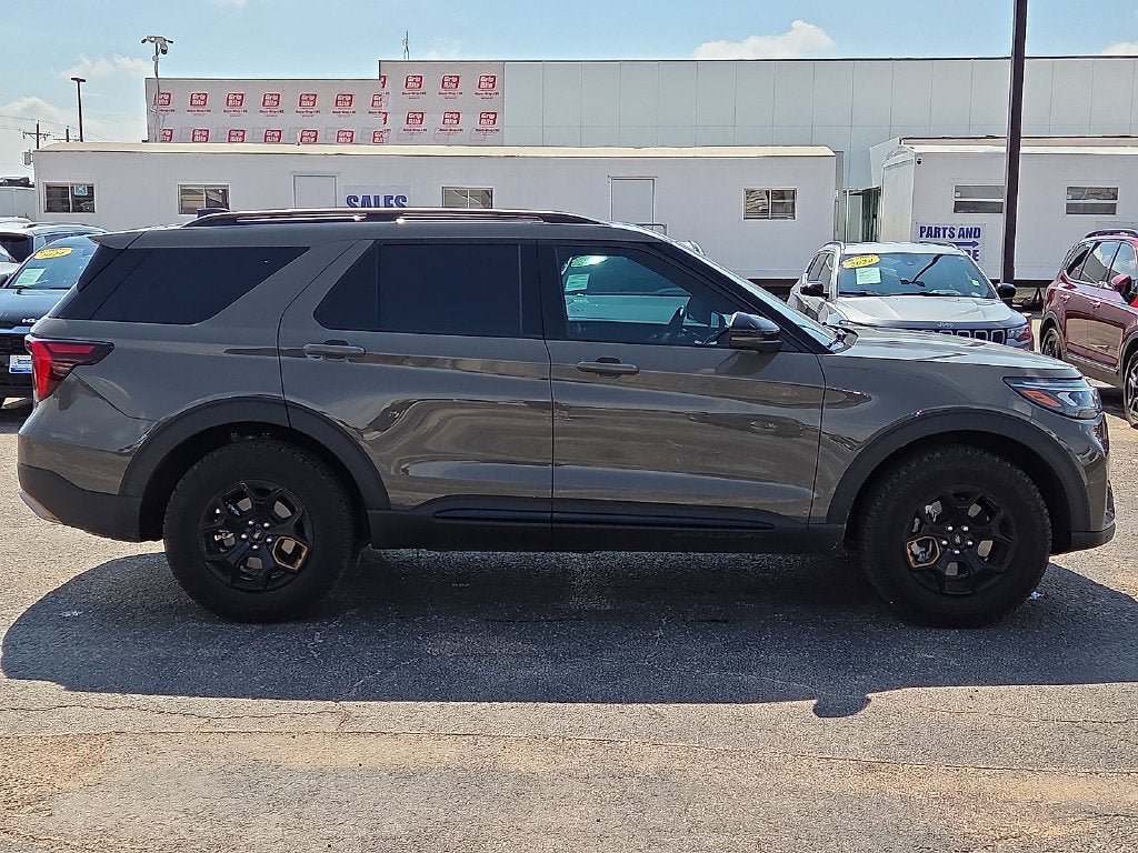 Used 2026 Ford Explorer Tremor w/ Tremor Ultimate Package AWD/4WD image 6