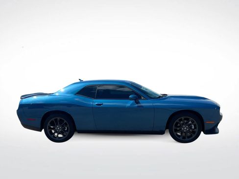 Used 2022 Dodge Challenger GT w/ Blacktop Package AWD/4WD image 9