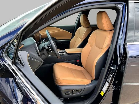 Used 2023 Lexus RX 350 Premium w/ Accessory Package FWD image 8