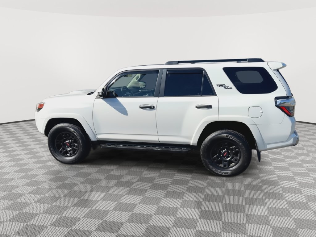 Used 2024 Toyota 4Runner TRD Off-Road Premium w/ Moonroof Package AWD/4WD image 6