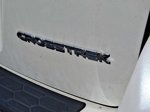 Used 2023 Subaru Crosstrek 2.0i image 5