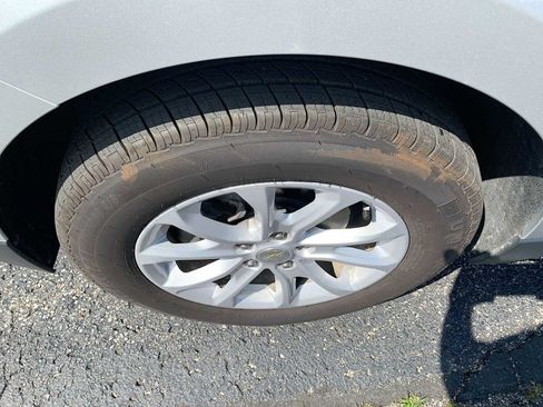 Certified 2021 Chevrolet Equinox LS AWD/4WD image 31