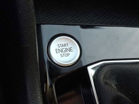 Certified 2023 Volkswagen Taos S image 19