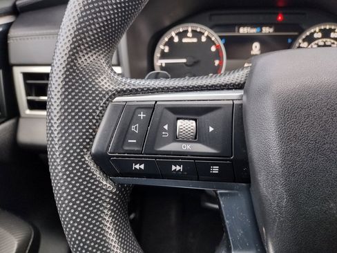 Used 2022 Mitsubishi Outlander ES image 19