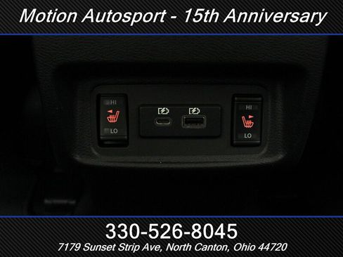 Used 2023 Nissan Maxima SL FWD image 34