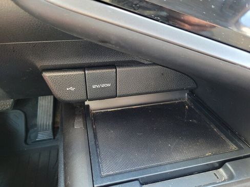 Used 2021 Toyota Camry LE image 26