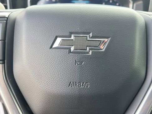 Used 2024 Chevrolet Silverado 1500 RST w/ Z71 Off-Road Package AWD/4WD image 31