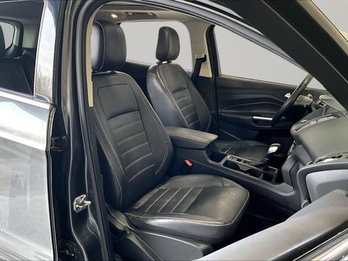 Used 2018 Ford Escape SEL w/ Canadian Touring Package image 29