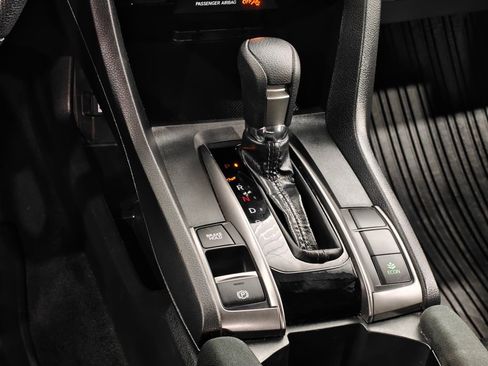 Used 2019 Honda Civic EX image 8