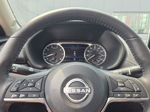 Certified 2025 Nissan Sentra SV w/ All-Weather Package FWD image 8