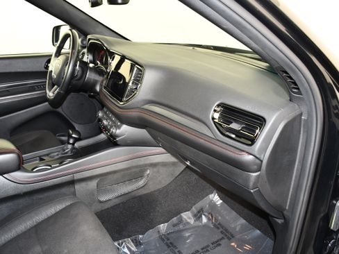 Used 2025 Dodge Durango GT AWD/4WD image 38