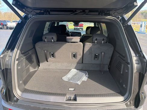 New 2026 Chevrolet Traverse LT w/ Midnight/Sport Edition image 41