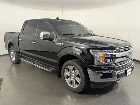 Used 2018 Ford F150 Lariat image 2