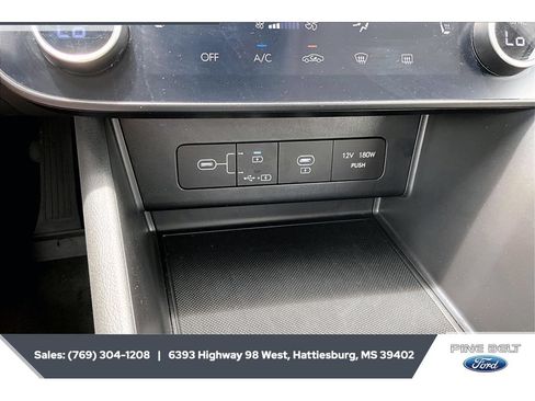 Used 2025 Hyundai Sonata SEL FWD image 23